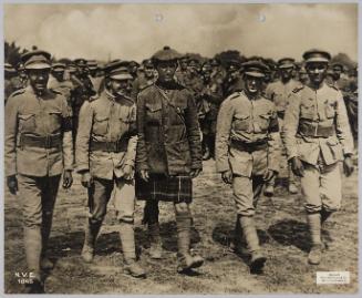 Behind the English front in the West. Canadian and Portuguese troops behind the front