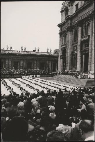 Priests at the inauguration of Pope Paul VI