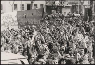 A large crowd of protesters at a feminist demonstration held by the MLD