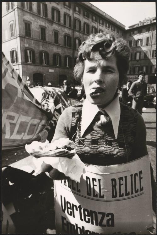 A Sicilian protester after the Valle del Belice earthquake confronts the photographer