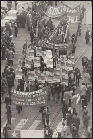 A view from above of a Pro Chile protest march