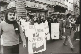A group of anti-Pinochet protesters 