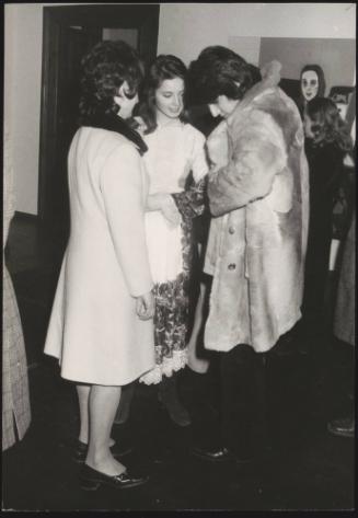 Isabella Rosselini and Christian De Sica 