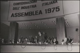 Emilio Colombo speaks at an Italian industry conference in 1975 