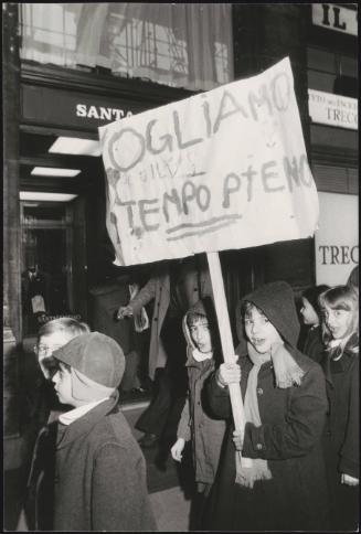 Demonstration by school children for education
'We want a full time school' is written on the placard, Rome