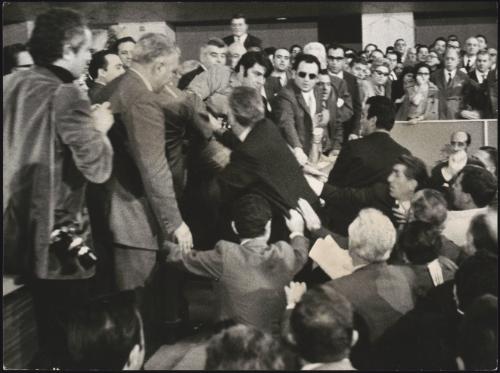 Protests by delegates at congress of the Socialist Party
