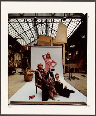 Susannah York, Susan Hampshire, and Judi Dench, [actors, Covent Garden, London, England]
