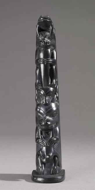 Model Totem Pole
