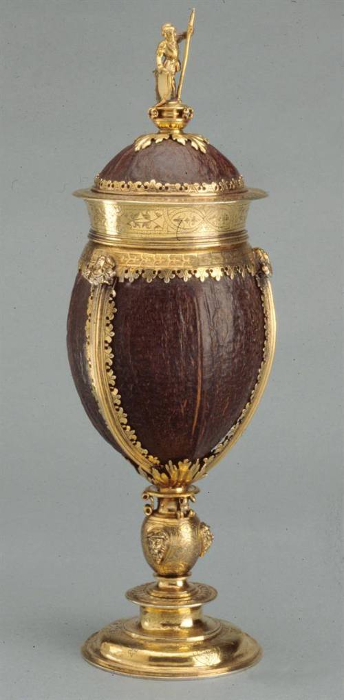 Coconut Cup and Cover