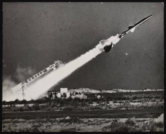 The "GAPA" being tested. A ground to air pilotless aircraft.  New Mexico