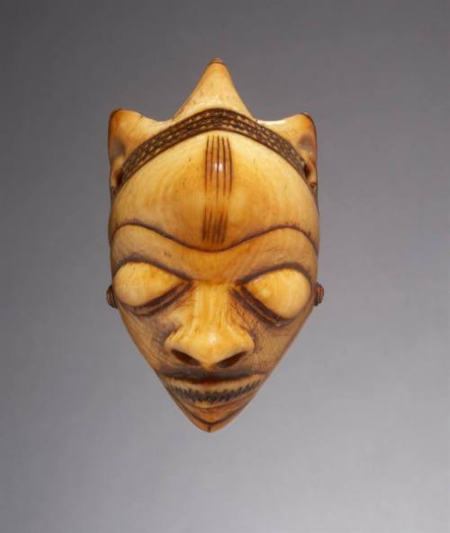 Miniature Mask