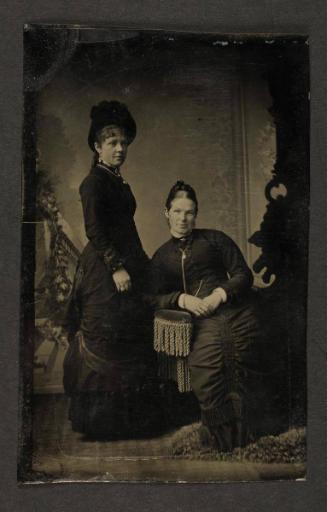 Theresa Bywater (1845-1909) and Clara Bywater (1849-1933) [mother and aunt of Theresa Bywater Peterkin]