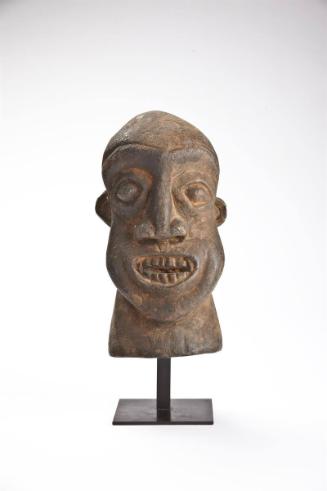 Head (fragment of a figure?)