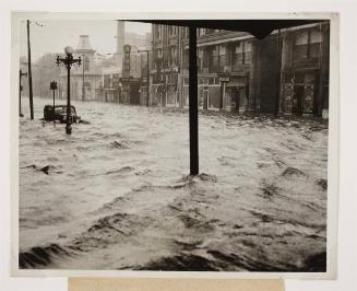 Hurricane Sweeps Flood into Norfolk Streets