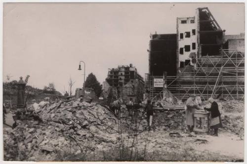 New Film Shoots in Rubble of Berlin.