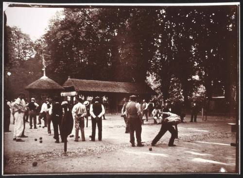 Chambery - Boules players