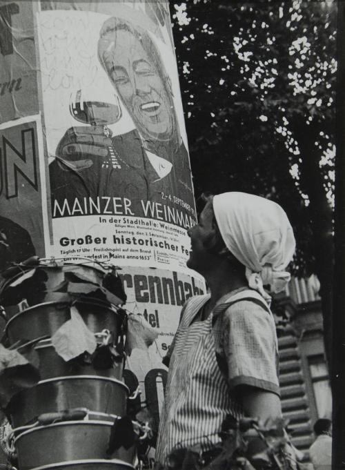 Associated Press, German