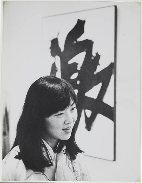 Isaacs Gallery Opening (woman in front of painting)