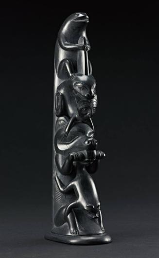 Model Totem Pole