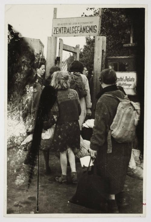 Line-up at gate of 'Zentralgefangnis' [German: 'Central prison'] on Czarnecki Street prior to deportation