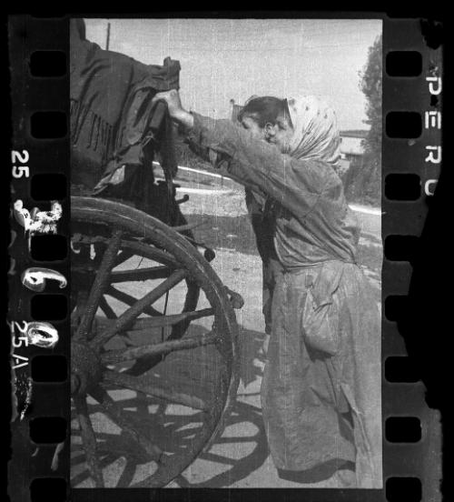 Fecal workers in the ghetto