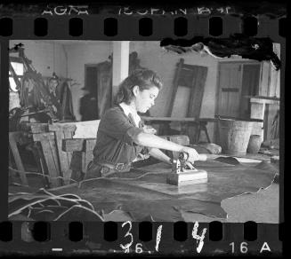 Production in the leather factory