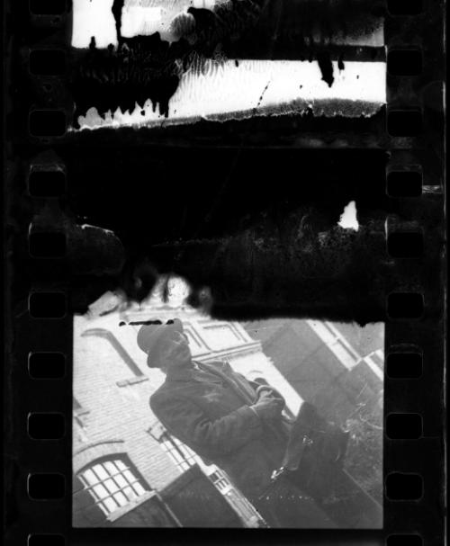 Henryk Ross in the ghetto