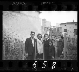 Residents against ghetto buildings