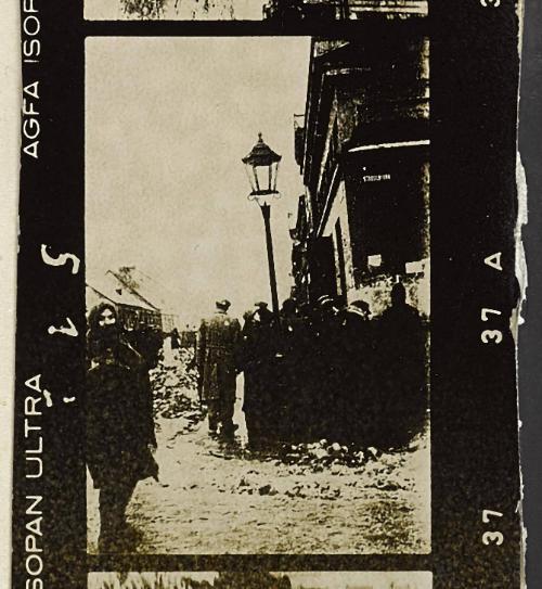 Contact Print #512 from page #17 in Lodz Ghetto Contact Album