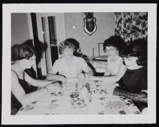 [Carlene, Gail, Edith, and Audrey playing Scrabble, Chevalier d'Eon, Hunter, NY]
