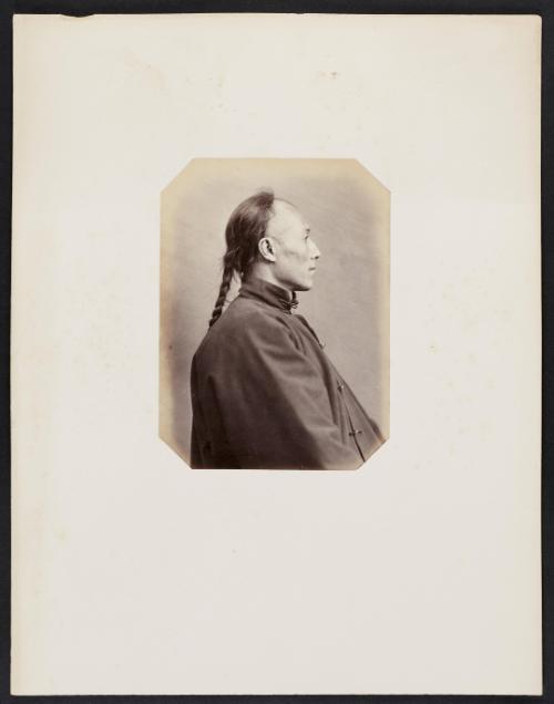 298. Chang-fao-fan (37 ans) Soldat Tartare de la bannière bordée de blanc, Ambassade chinoise à Paris, profile