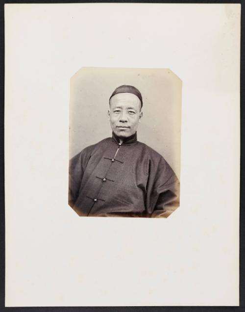 294. Koné-lien-fon (36 ans) Soldat Tartare de la bannière d'azur, Ambassade chinoise à Paris, frontal