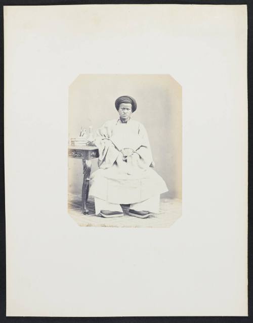 Ambassade Cochinchinoise à Paris. 158. Hiêp (28 ans) Domestique en tailleur. Frontal