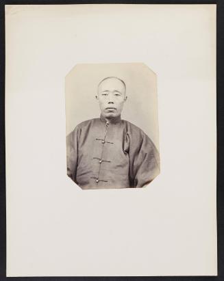 296. Hung-Pun-Too (41 ans) Soldat Tartare de la bannière jaune, Ambassade chinoise à Paris, frontal