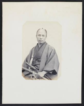 200. Fara-da go-itsi (34 ans) Officier de 2e classe en  traducteur pour le hollandais de l'Ambassade du Taiconne du Japon à Paris, frontal