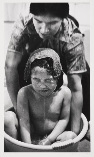 Wash tub bath (Cambridge Bay)