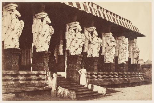 Secunder Malay. Munduppum, in Front of the (Therooparungoonrum) Pagoda