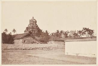 Madura. Permaul Pagoda, near the barracks