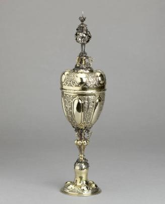 Standing Cup and Cover