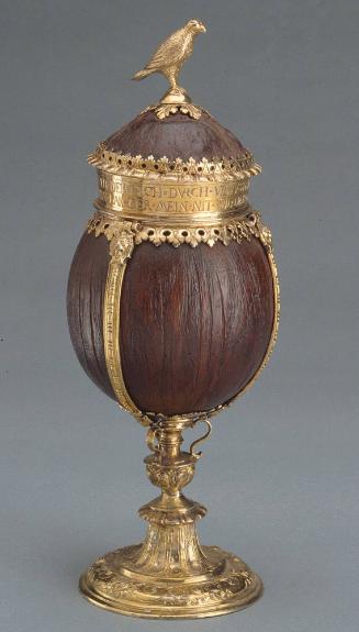 Coconut Cup and Cover